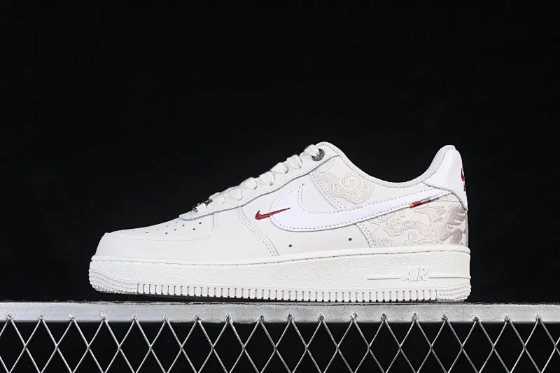 All categories Nk Air Force 1 Air Force series Nk Air Force 1 Low Air Force low-top C version Nike Air Force 1'07 Low Year of the Horse limited edition Air Force 1 low-top casual sneakers IQ1119-011